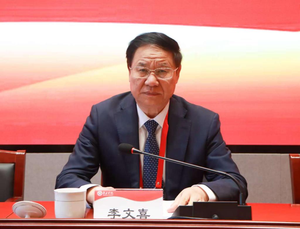 20241127best365官网第四届教职工代表大会暨工会会员代表大会第三次会议胜利召开 - 副本(2).jpg