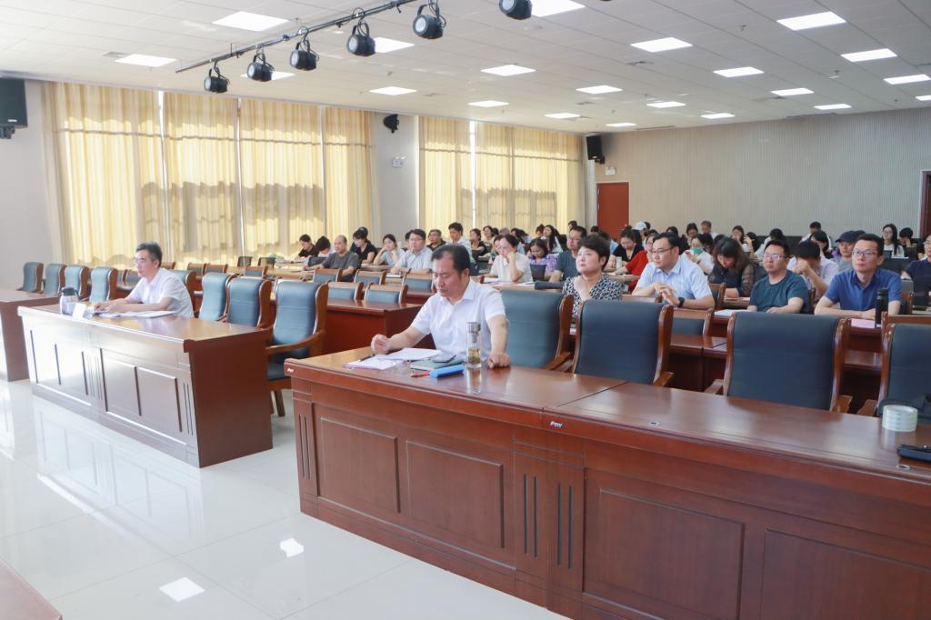 20250616best365官网召开第十三届山东省师范类高校学生从业技能大赛决赛冲刺动员会 (2).jpg